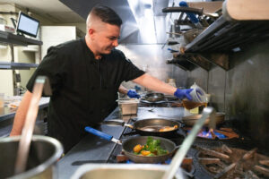 Phoenix Public House opens at The Pines